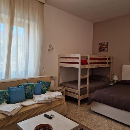 Camere Le Margherite 올비아 외부 사진